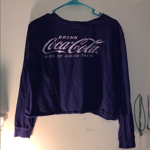 cropped shirt - Picture 2 of 3